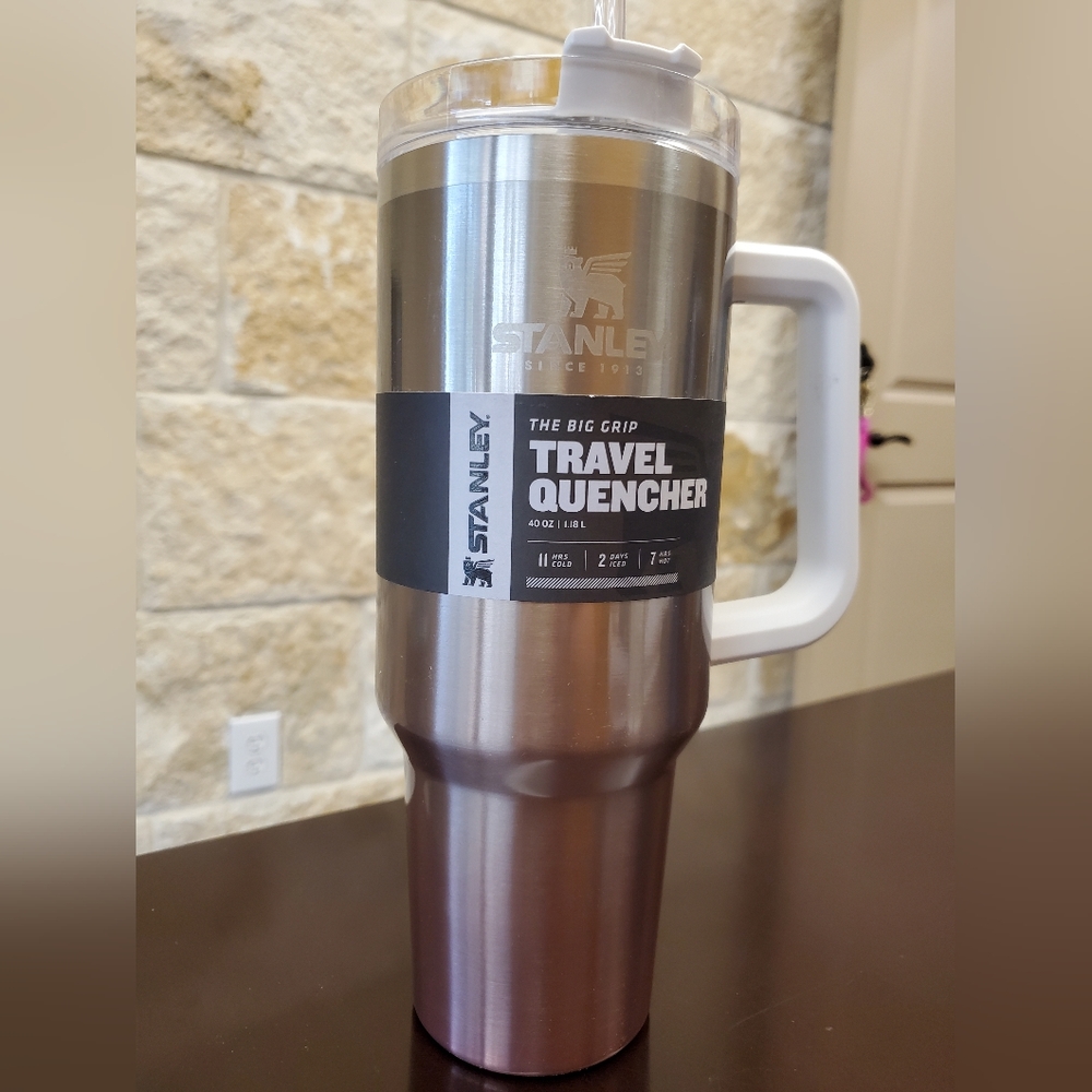 New Stanley 40oz Stainless Steel Quencher Tumbler Champagne Ombre Target